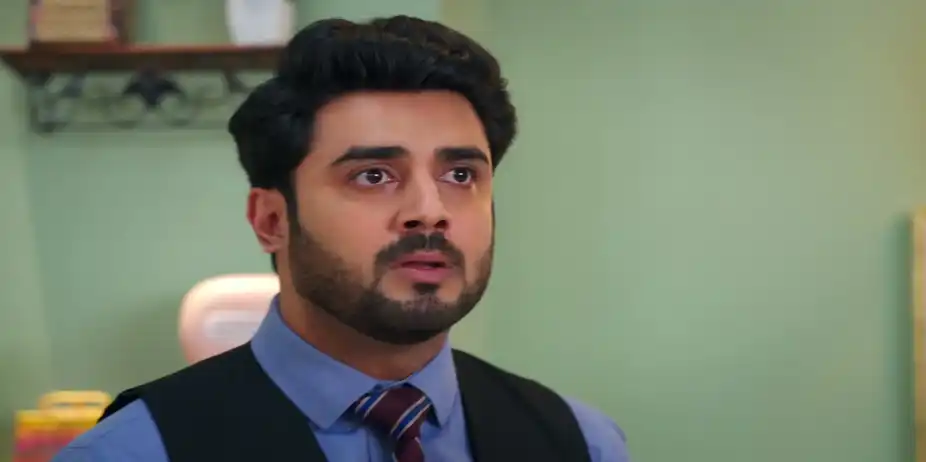 Humari Radha S1 E66 - Girdhar's Secret Faces a Threat