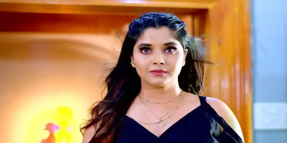 Naagini - 2 S1 E560 - Mayangani Meets Trishul