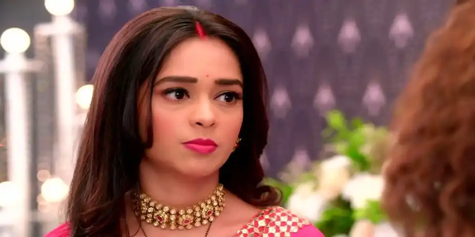 Rhea Tells Prachi about the House | Kumkum Bhagya