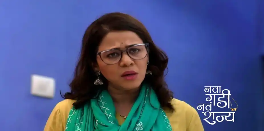 Watch Nava Gadi Nava Rajya S1 E38 - Mrs. Kolate's Words Shock Anandi on ...