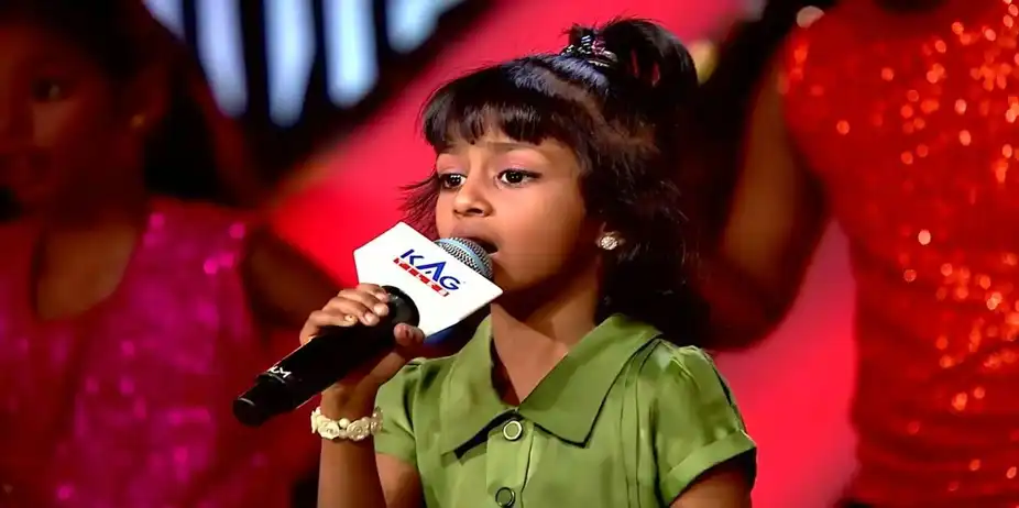 SaReGaMaPa Li'l Champs Season 3 S1 E6 - A Performance Makes Abhirami Emotional