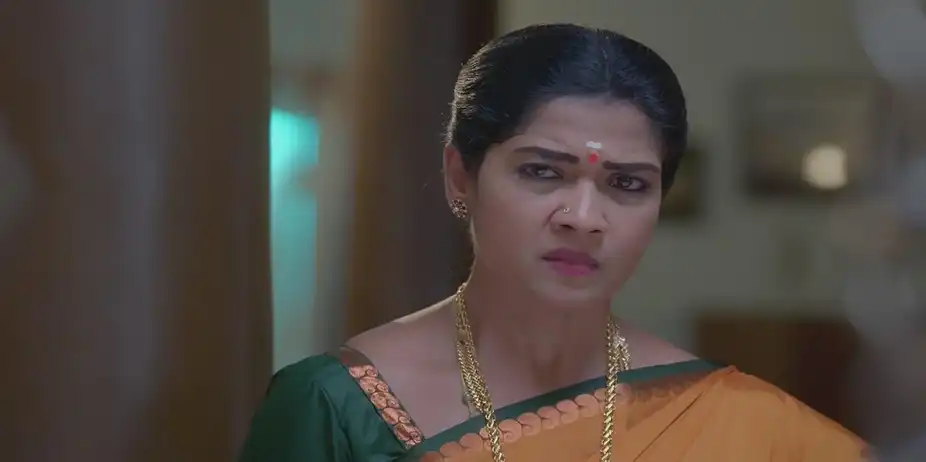 Ramachandran Refuses to Listen to Valli | Veera