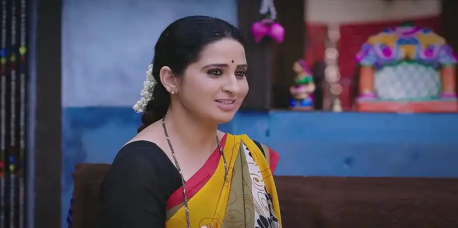 Veena and Sinchana's Argument | Lakshmi Nivasa
