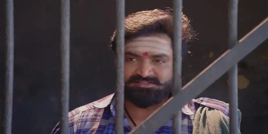 Mupudathi Cautions Shanmugham | Best Scene