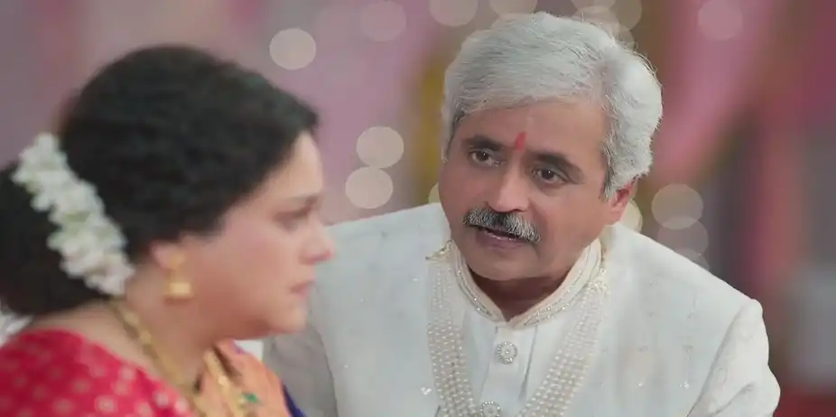 Rambhau Tries to Reason with Seeta | Shiva