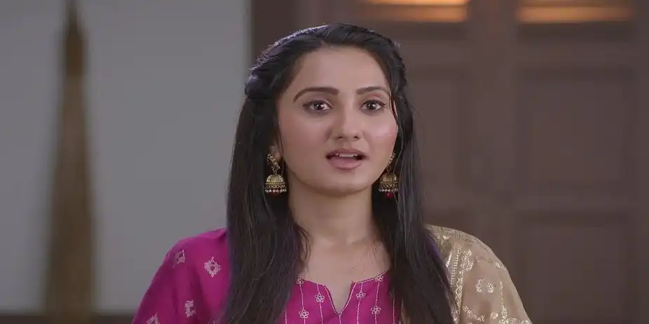 Meghna Gets Ready for the Puja | Sara Kahi Tichyasathi