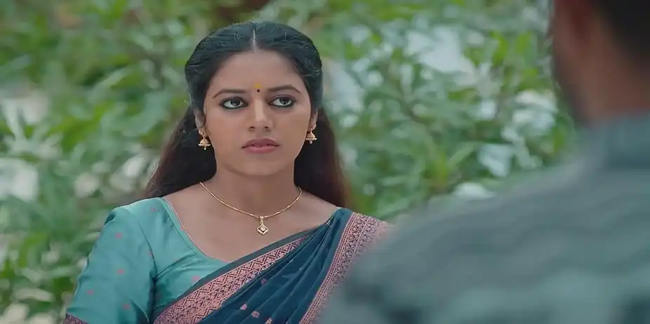 Raghu Sees Nithya | Madhura Nombara Kaattu
