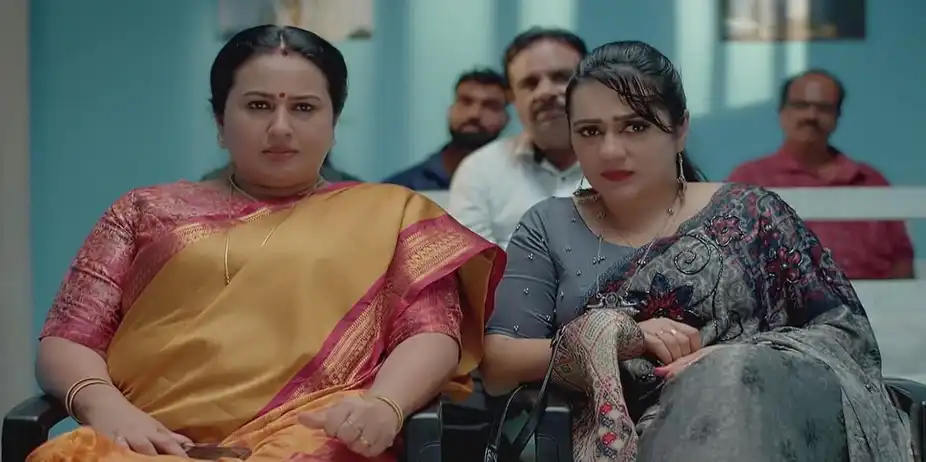 Vasundhara Is Shocked to See Maya | Shyamambaram