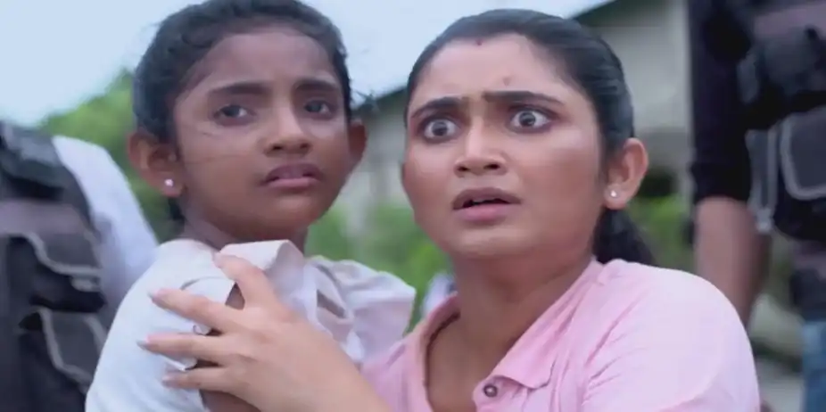 Menon Saves Kakon | Jagadhatri