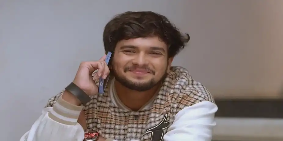 Pritam Reasons with Priya | Paaru