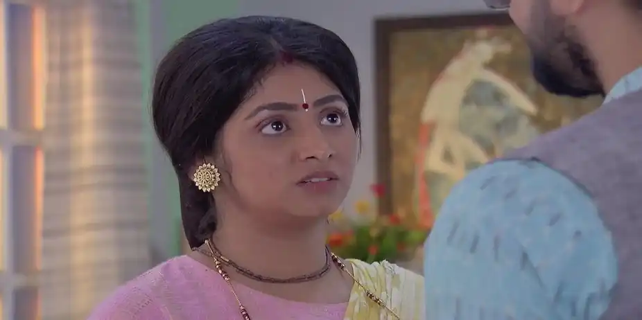 Nikhil Obeys Shyama's Orders | Shyama