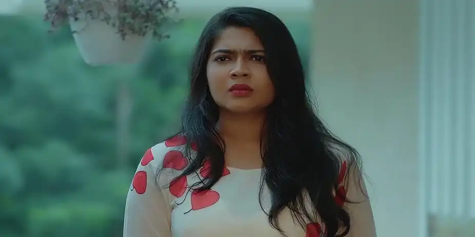 Avanthika Hatches a Plot | Mangalyam