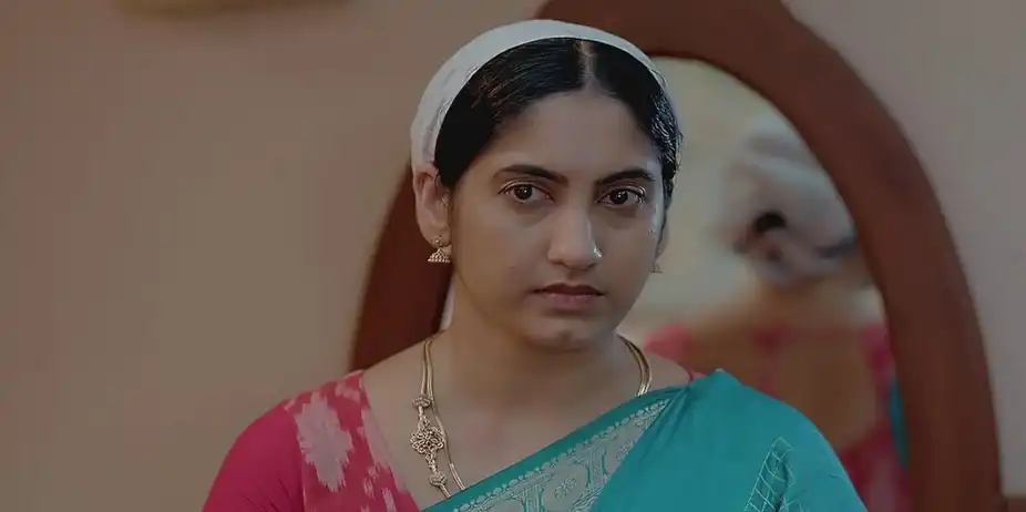 Rajalakshmi Scolds Jayaram | Valsalyam