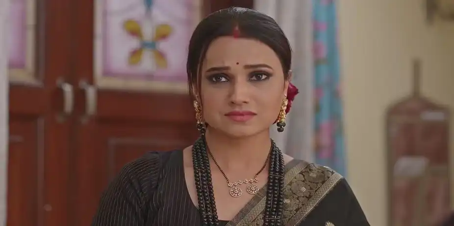 Ujjwala Tells Reva and Dadi about Prince's Actions | Main Hoon Saath Tere