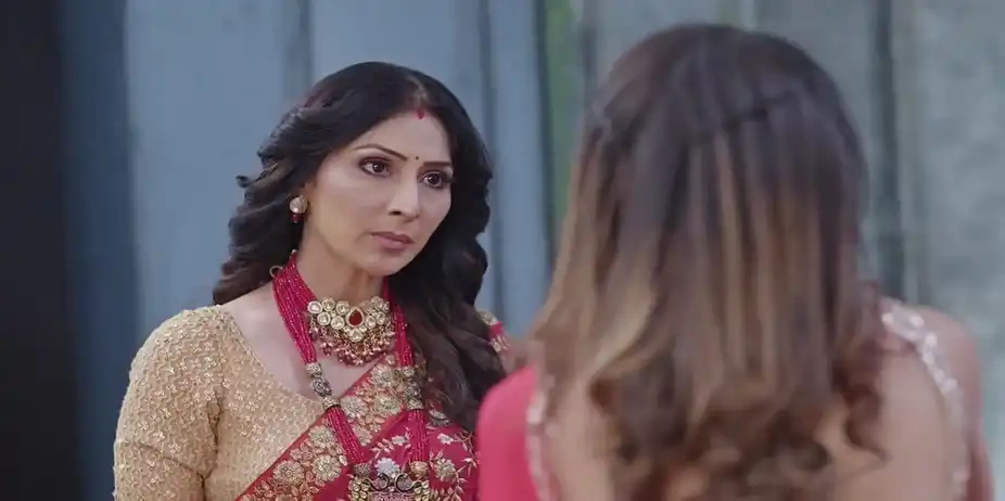 Vaishali’s Statement Shocks Deepika | Kumkum Bhagya