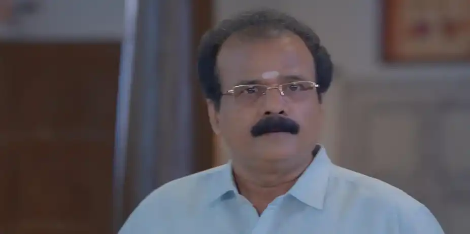 Raghavan Tries to Stop Ramachandran | Veera