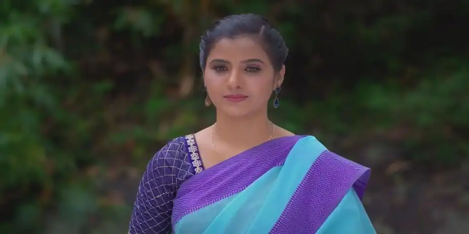 Will Karthikeyan Save Deepa? | Karthigai Deepam