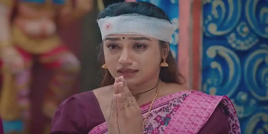 Parvathy Prays for Vishal | Parvathy