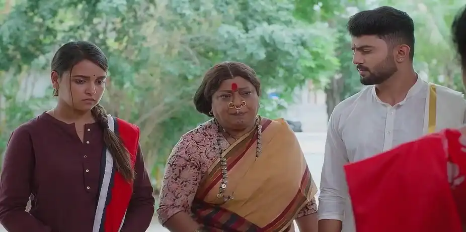 Muthyalu's Mother-in-Law Supports Raju and Roopa | Ammayi Garu