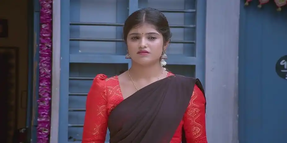 Divya Gets Scolded by Bala | Sathya