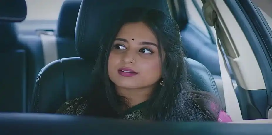 Jayanth Comes across Lalita on the Streets | Lakshmi Nivasa