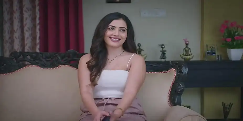 Mandakini Praises Partha | Amruthadhaare
