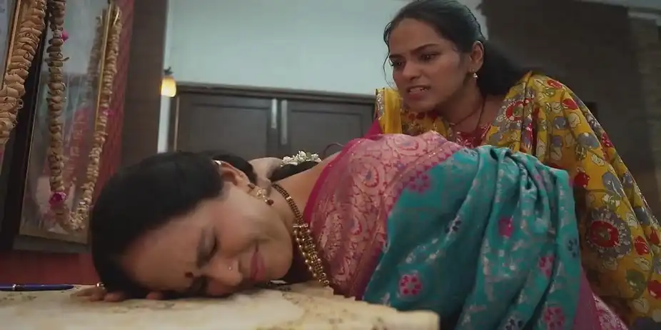 Netra Slaps Virochak | Saatvya Mulichi Saatvi Mulgi