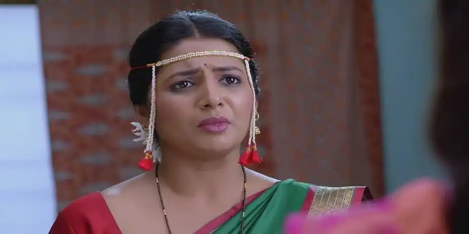 Ira Explains the Reason for Getting Married | Tula Shikvin Changlach Dhada