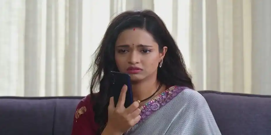 Kishor Reminds Leela about the Evidence | Navri Mile Hitlerla