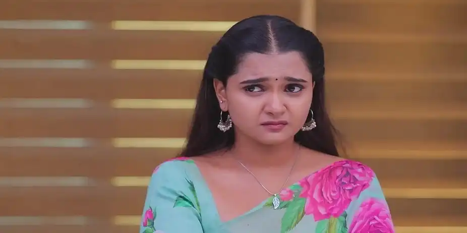 Kripa Faces a Dilemma | Sandakozhi