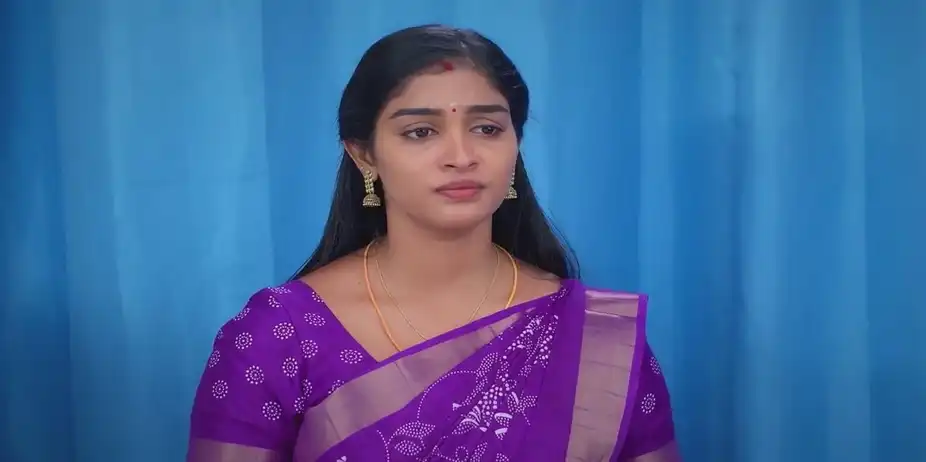Parmeshwari Is Devastated to See Abhirami | Karthigai Deepam