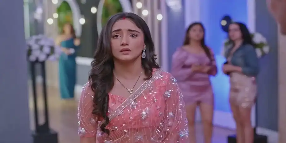 Purvi Reaches Out to Khushi and Diya | Kumkum Bhagya
