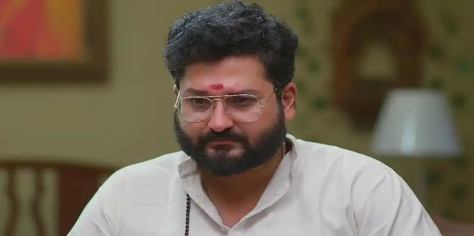 Janaki Confronts Raghuram for Hurting Ramalakshmi | Padamati Sandhyaragam
