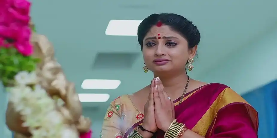 Prathap's Words Hurt Virupakshi | Ammayi Garu