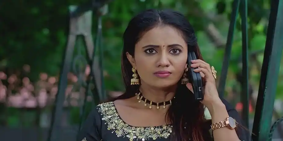 Tripathi Informs Kaushiki about Suri | Jagadhatri