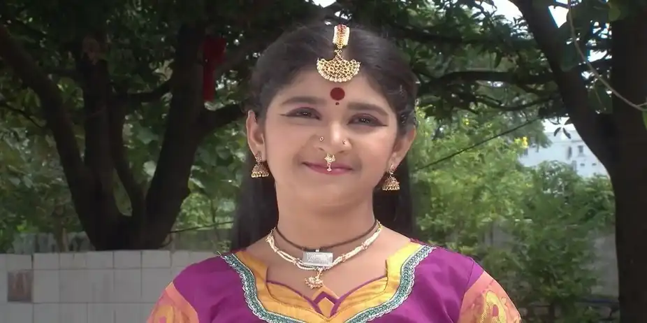 Mala's Words Scare Bhadravathi | Naagamandala