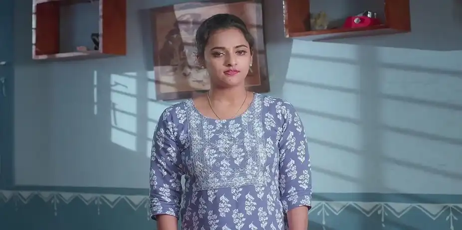 Girija's Way for Divya to Prove Herself | Sathya