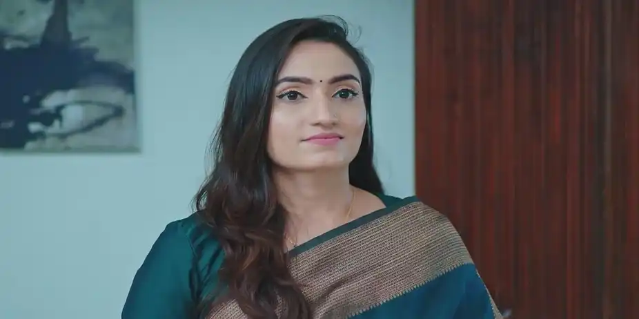 Bhargavi's Act in front of Seetha | SeethaRaama