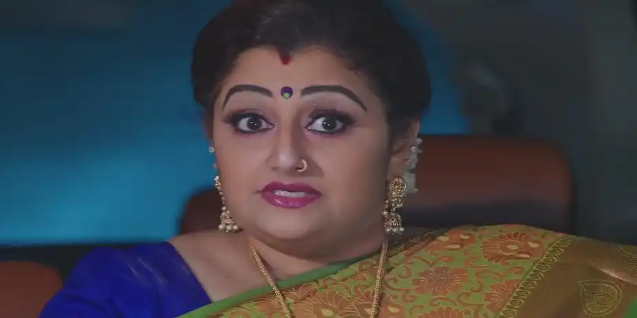 Savitri's Plan to Escape from Parmeshan | Ninaithale Innikkum