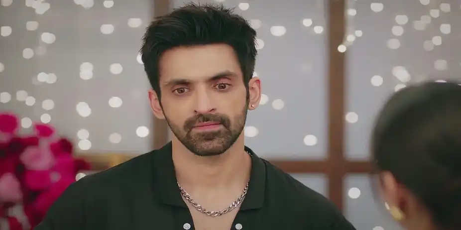 Priyanka and Virat Are Asked to Kiss | Kaise Mujhe Tum Mil Gaye