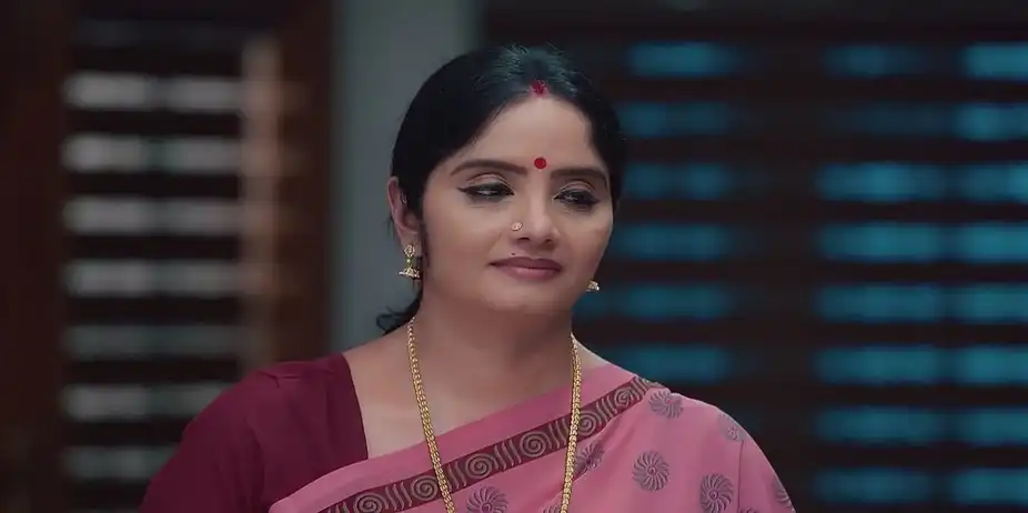 Prabha and Kanchana Discuss Lakshmi | Mizhirandilum