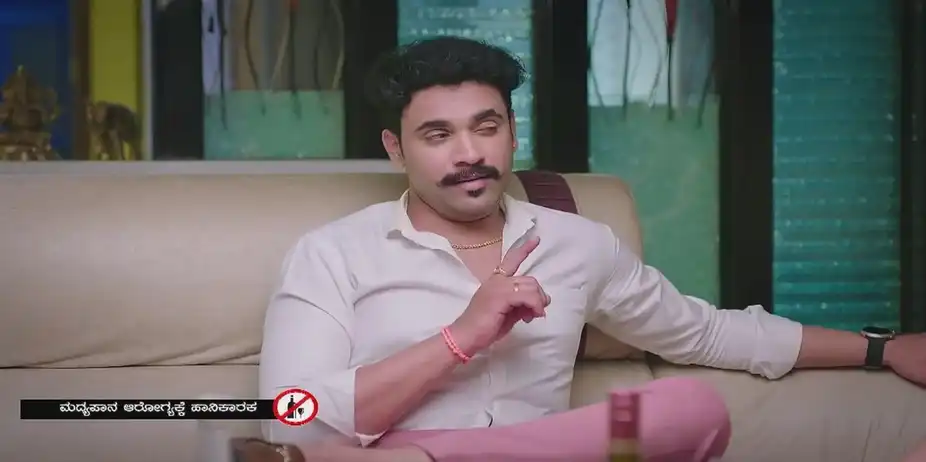 Diya Asks Jaydev to Divorce Malli | Amruthadhaare