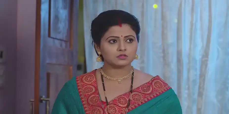 Charu Overhears Rukmini's Conversation | Sandhya Ragini