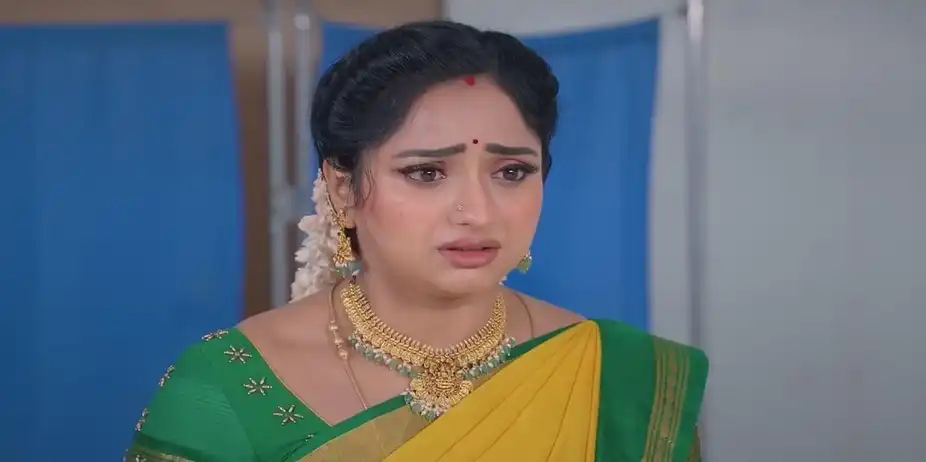 Maari Hides Her Grief | Maari
