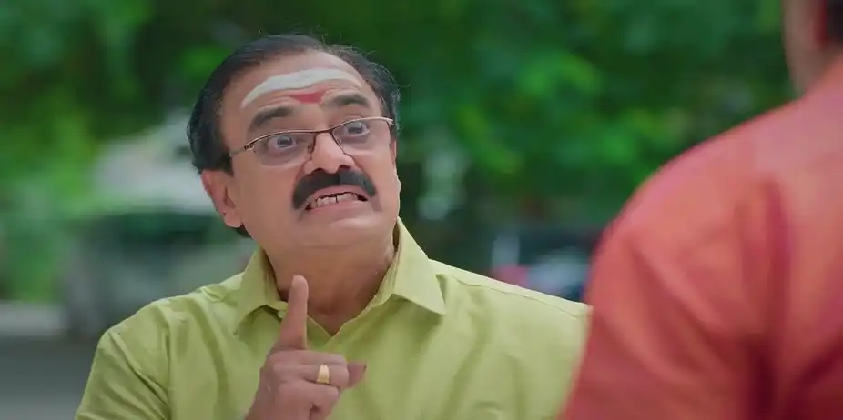 Santhanam Creates a Scene | Anna
