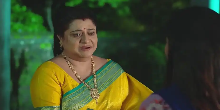 Rekha Obeys Shraddha's Orders | Bhagya Rekha