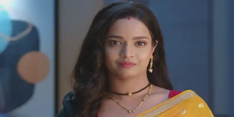Pooja Sees the Photo on Vikrant's Phone | Navri Mile Hitlerla
