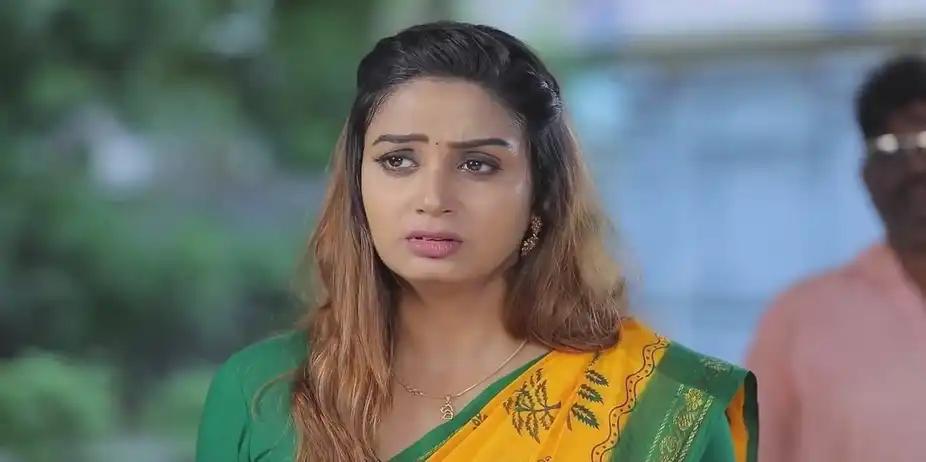 The Village Chief Confronts Mahalakshmi | Sandakozhi