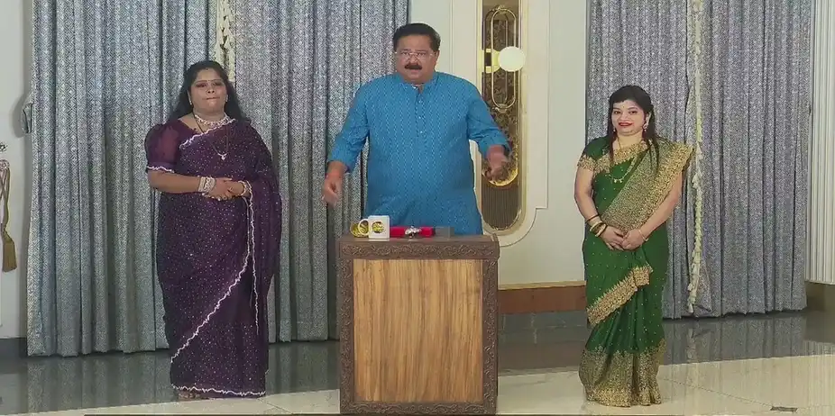 Priyanka Wins the Paithani