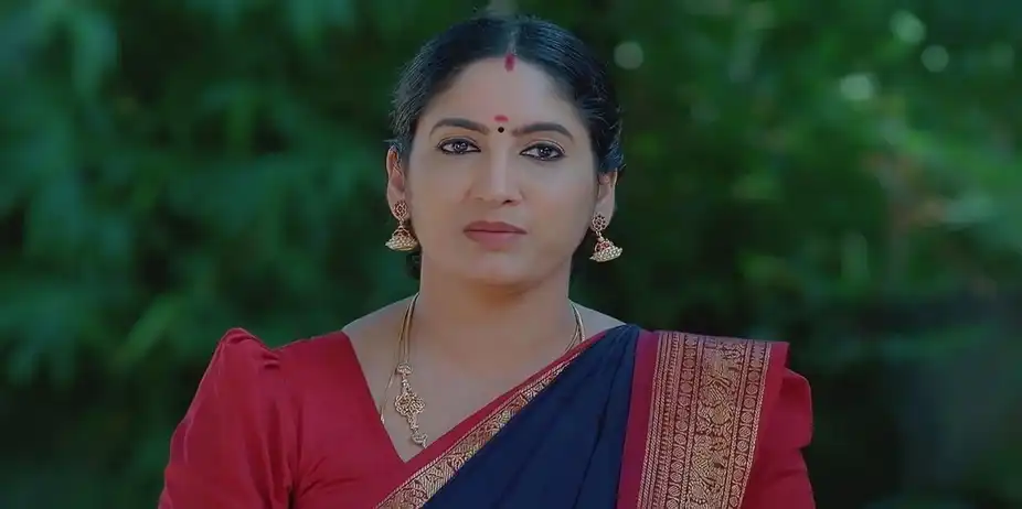 Nandhini Comes Home with the Gold | Valsalyam